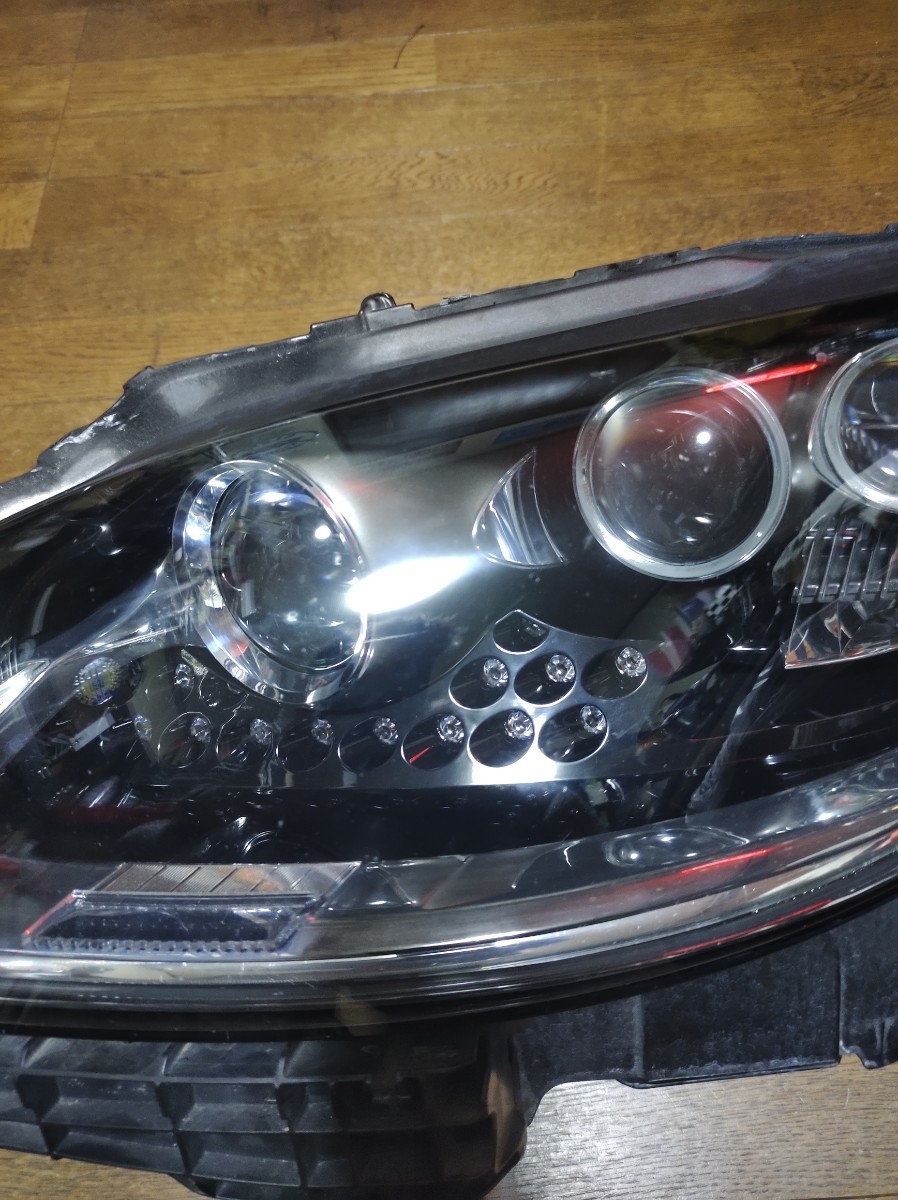 レクサスLS後期 三眼LED ヘッドライト ヘッドランプ 助手席側 レクサスLS後期 三眼LED ヘッドライト ヘッドランプ 助手席側