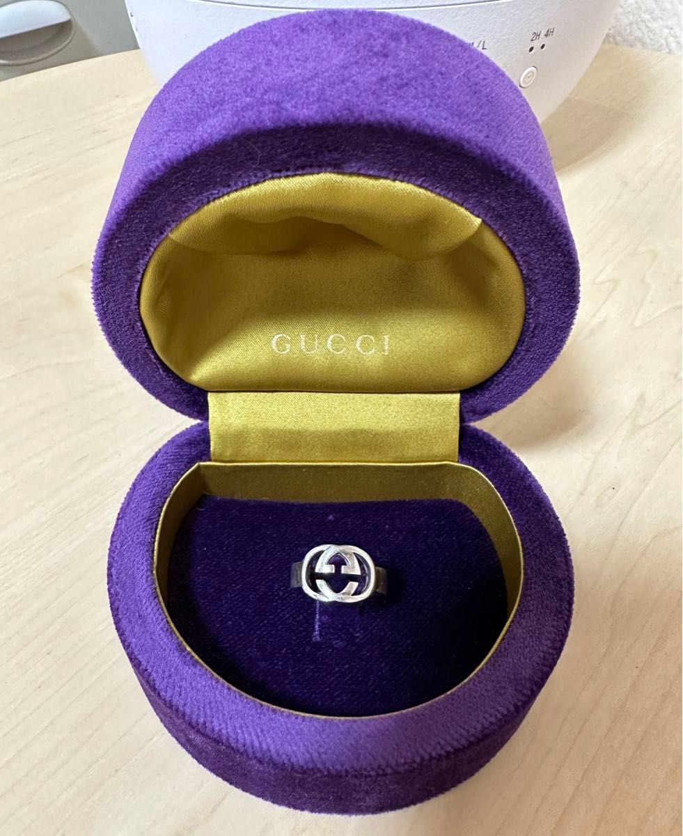 GUCCI グッチ シグネチャー GG リング 4ミリ GUCCI グッチ 指輪 リング シルバー GG ロゴ 正規品 Ag925