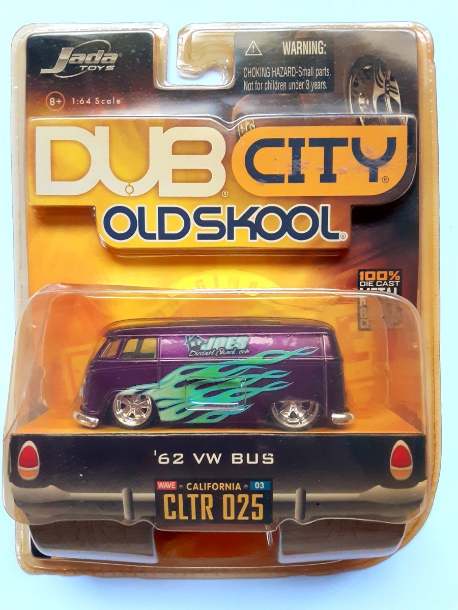 DUB CITY OLDSKOOL ミニカー　VW BUS_画像1
