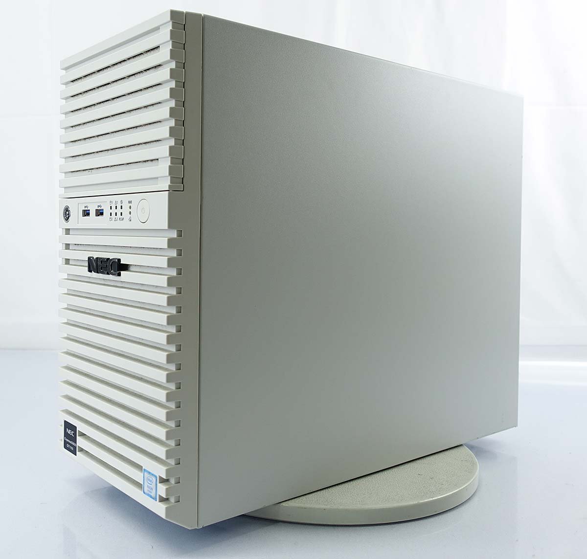 OS無し サーバー NEC Express5800/GT110i N8100-2738Y/Xeon E3-1220 V6/メモリ16GB/HDD500GB×4/SATA/タワー デスク S022005_画像2