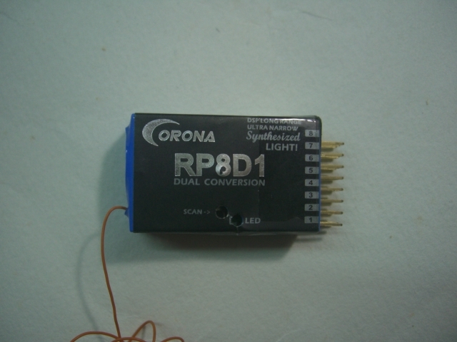 CORONA 受信機 RP8D1　72MHz 8チャンネル DUAL CONVERSION_画像1