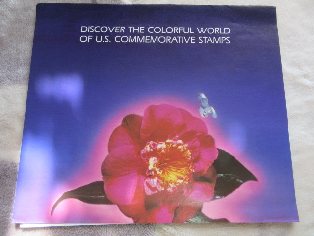 United States Postal Service Discover　The Colorful World Of US Commerative　Stamps_画像1