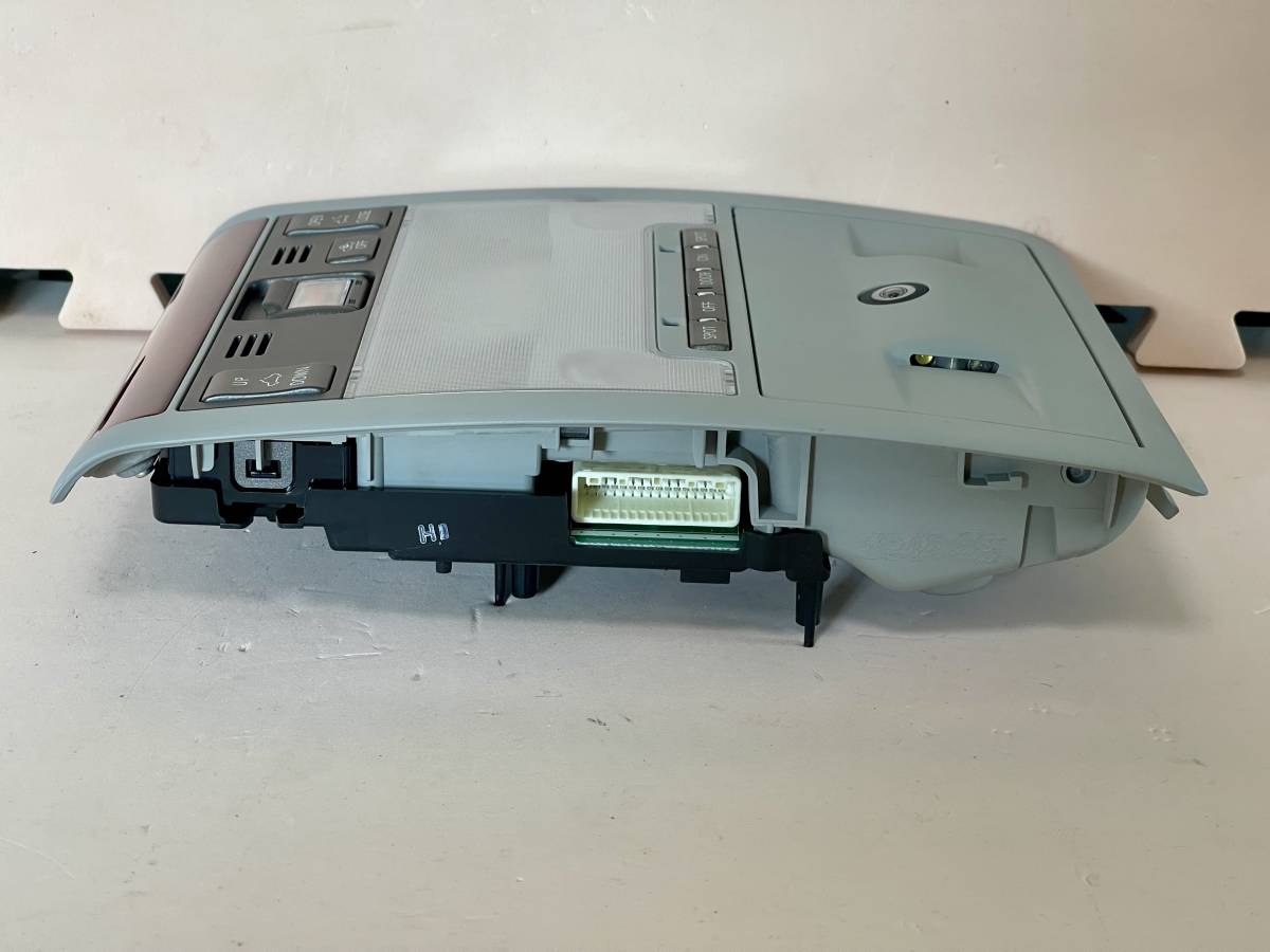 中古品 UVF46 LS600hL 中期 ルームランプ マップランプ サンルーフスイッチ ウッドパネル レクサス_画像3