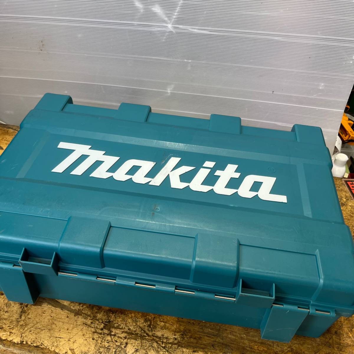 【美品 / 動作品】★マキタ(makita) 100mmコードレスディスクグラインダ GA017GRMX【格安出品♪】_画像10