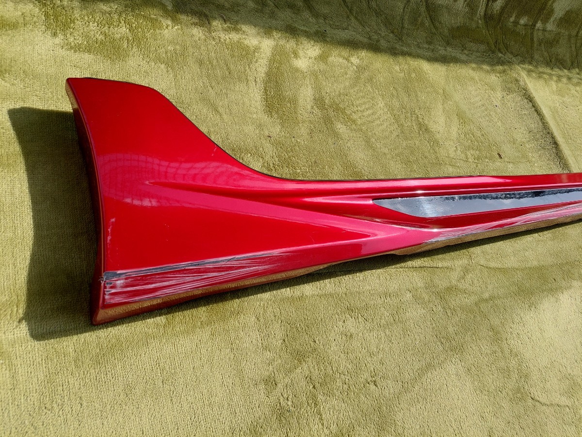 50 series ZVW50 ZVW51 ZVW55 Prius Modellista right side driver`s seat side side spoiler side step side skirt D2611-50110 red 