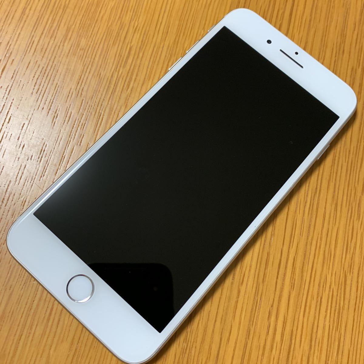 F2] overseas edition Sim free iPhone8PLUS 64GB silver white 