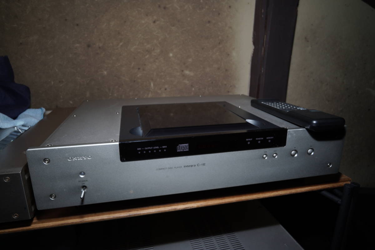 ONKYO Integra C-1E  CDプレーヤー 定価￥180,000 リモコン付き メンテ 完動品 フィリップス DAC7 2個！の画像1