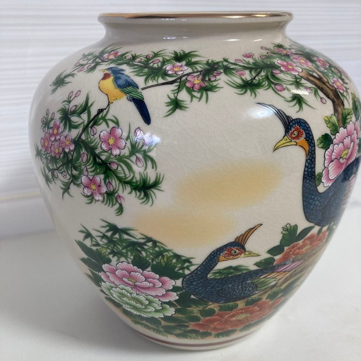 最終お値下げ 九谷焼 九谷美泉 花瓶 花器 壺 陶器 高さ約19cm 最終お値下げ 九谷焼 九谷美泉 花瓶 花器 壺 陶器 高さ約19cm