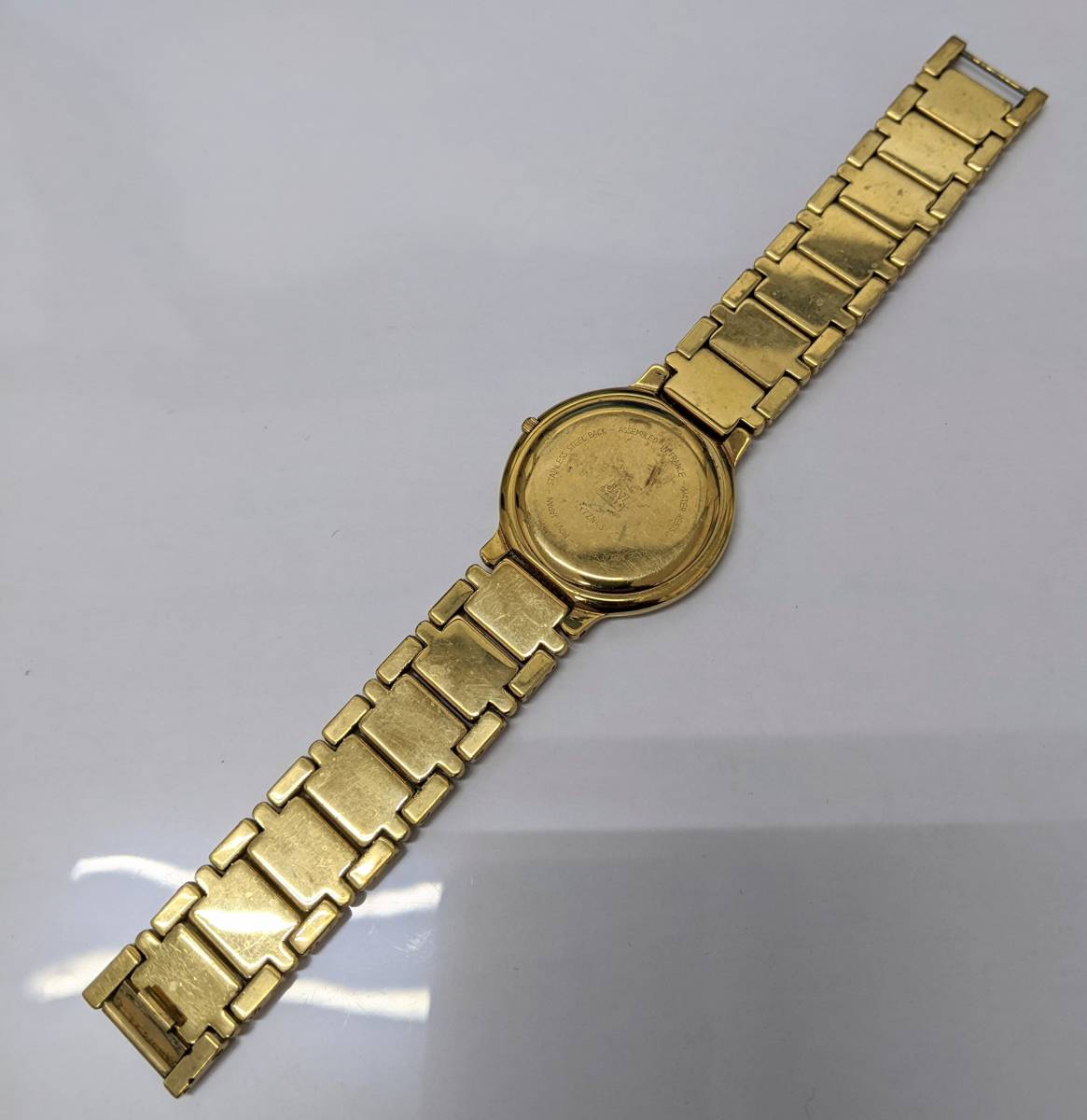 【685】アンティーク　コレクション　JAZ　ジャズ　クオーツ　腕時計　ゴールド　白文字盤　フランス　パリ　アナログ　2針　デイト　SS_画像3