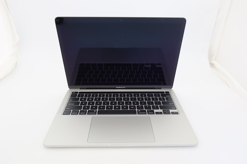 【中古】Apple MacBook Pro Retina Touch Bar/13インチ/Core i7 2.3GHz/メモリ16GB/SSD 1TB/2020/MacOS(10.15)/USキー/ノート【A】_画像2