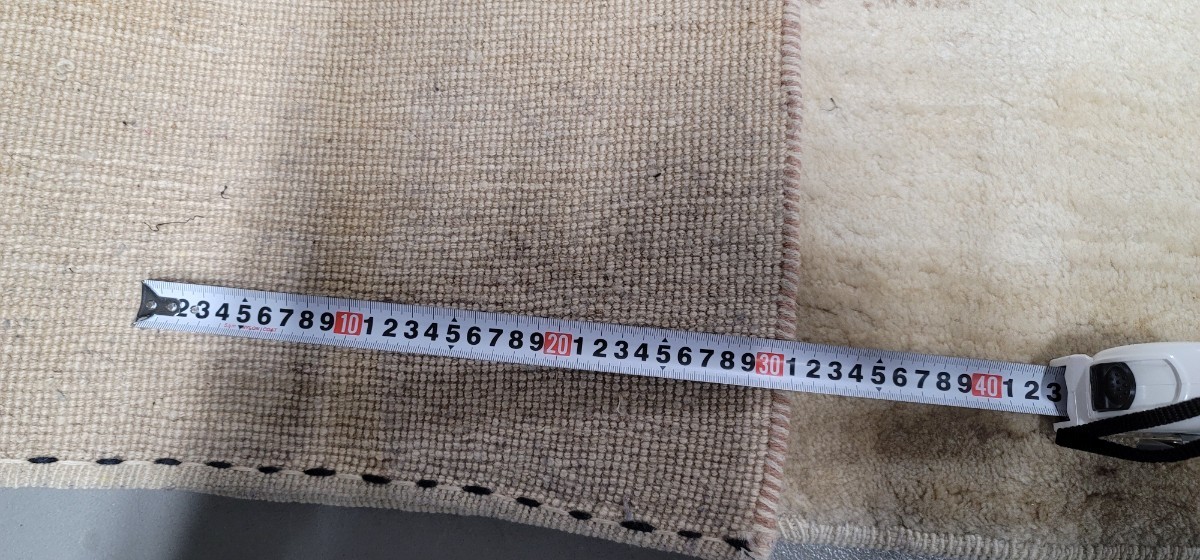 ペルシャギャベ 100%手織り 素材ウール 新品 サイズ:250cm×195cm シンプルで綺麗な色と柄、オススメです。_画像10