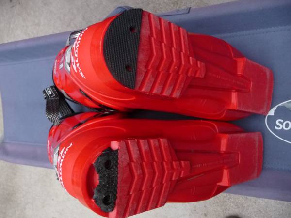 サロモン ノルディカ スキー ボード ブーツ 革 シューズ 普段靴 スニーカー かかと ソール 劣化 修理 リペアーキット 2個セット 1足分 限定_上側修理後　下側修理前