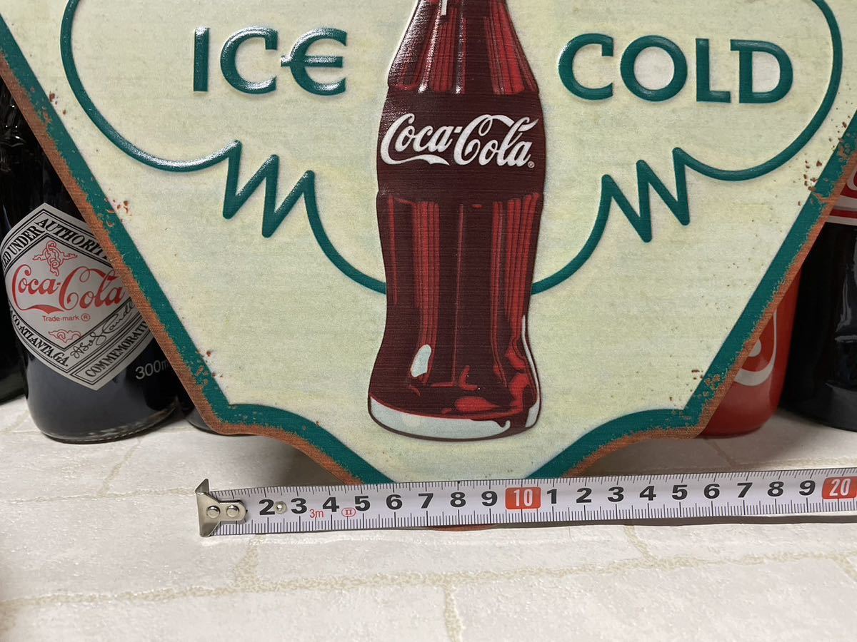 ★Coca-Cola Coke コカコーラグッズ インテリア雑貨 ティンサイン 逆三角形ブリキ看板 アンティーク風_画像2