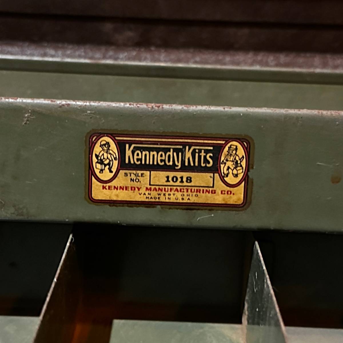 【Vintage】Kennedy Tool Box ケネディ ツールボックス 工具箱 道具箱 釣り道具 タックルボックス キャンプ用品 ヴィンテージ アンティーク_画像2