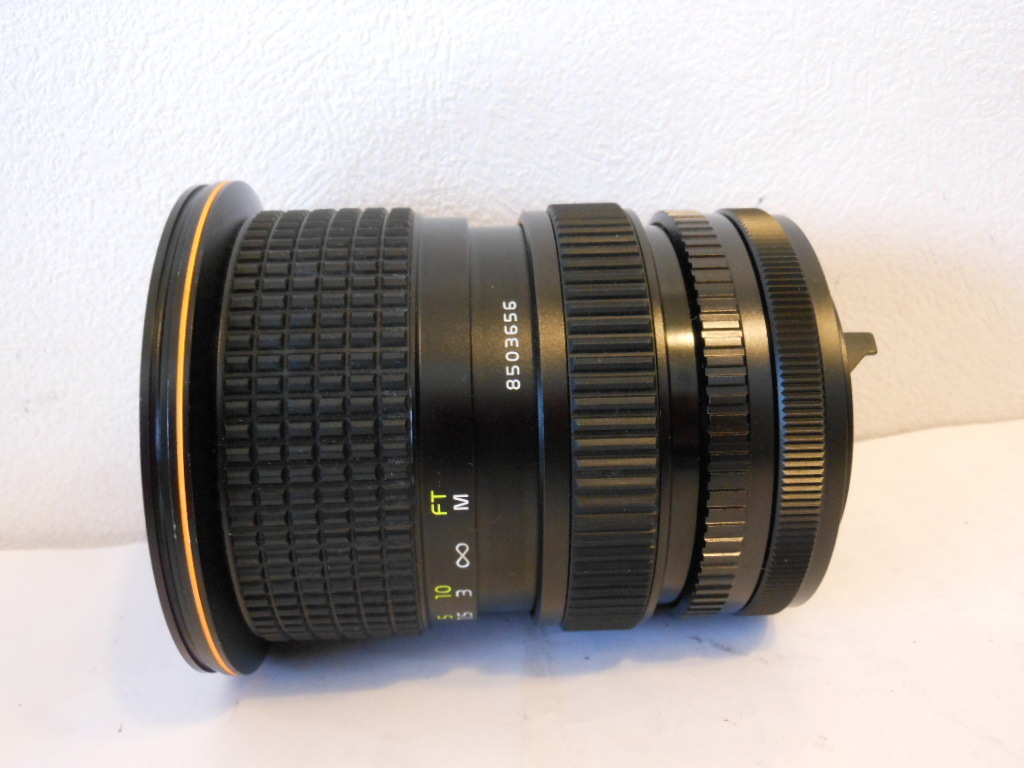 ☆希少銘玉広角レンズ 美品☆トキナー Tokina MF AT-X 24-40mm F2.8 Canon FD Canon_画像3