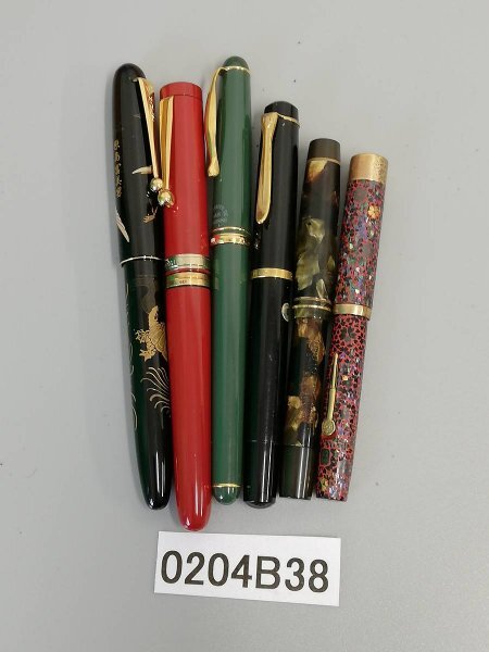 0204B38 万年筆 筆記用具 ペリカン Pelikan など おまとめ ペン先14Kなど※画像ご確認お願い致します ※追加画像有り・刻印有りの画像1