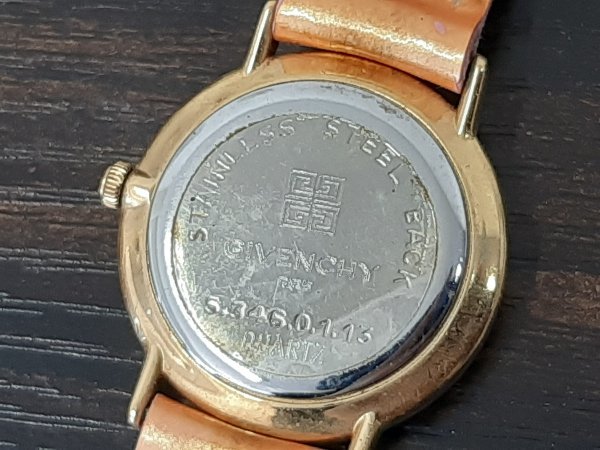 UFS7　腕時計　時計　ジャンク品　部品取り　SEIKO　CITIZEN　CASIO　GIVENCHY　など_画像6