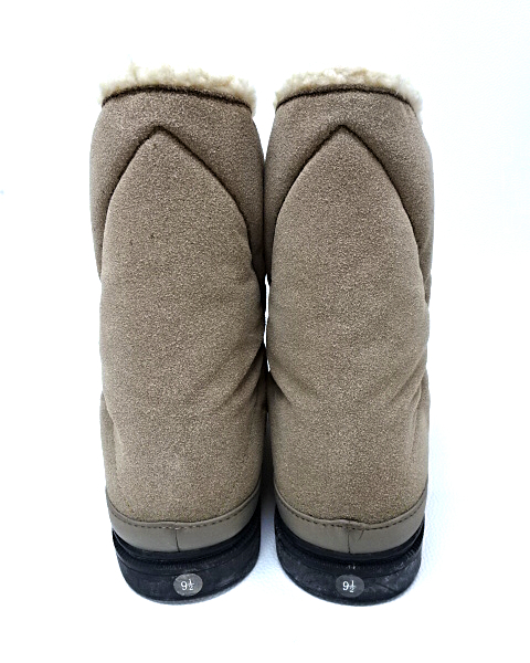 ９ 1/2 未使用【N.HOOLYWOOD BOA BOOTS Beige 132-SE03pieces ミスターハリウッド ボアブーツ シューズ エヌハリウッド 27cm～27.5cm】_縁取り縫い目からシミが出ています。