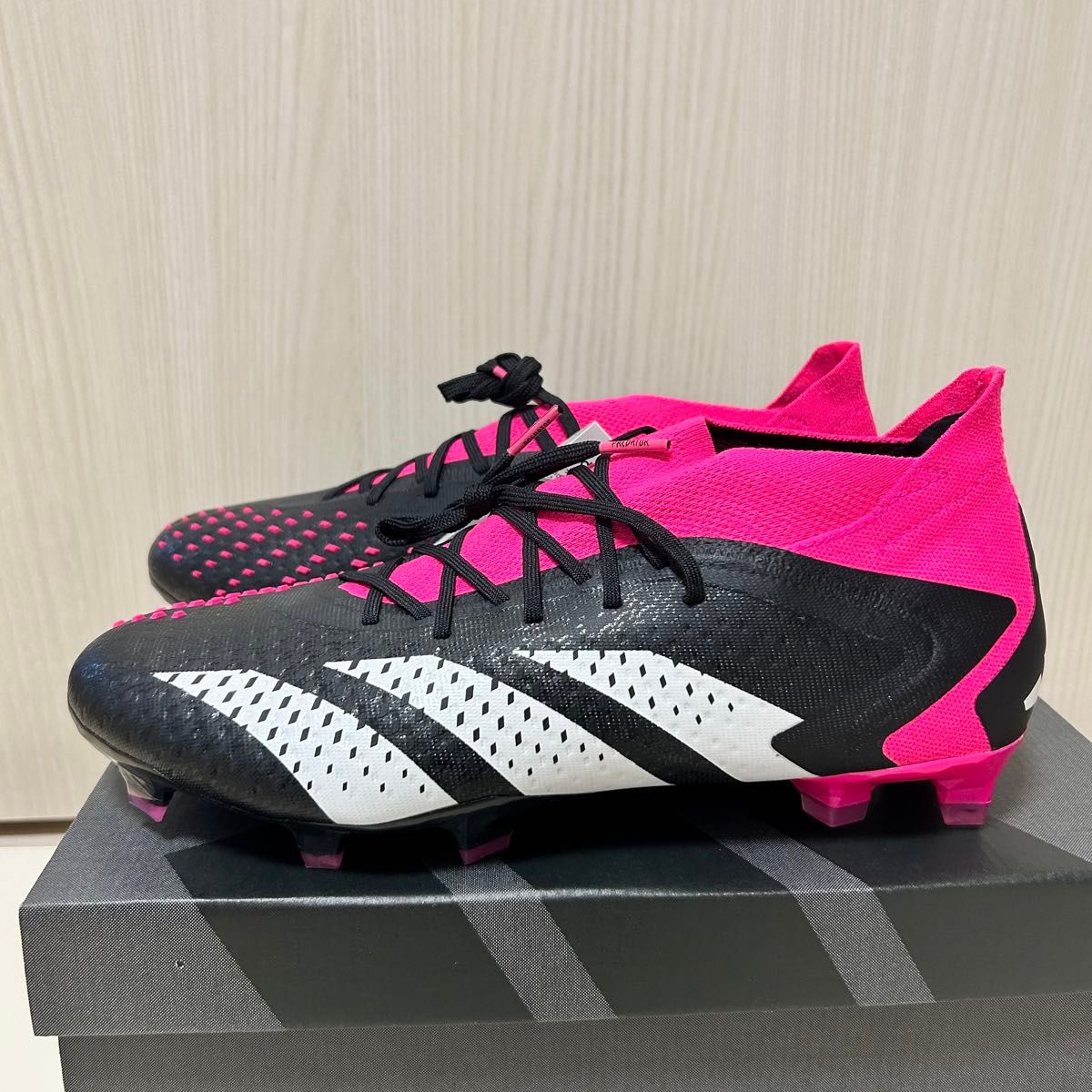 【新品】adidas サッカー スパイク PREDATOR ACCURACY.1 27センチ プレデター アキュラシー 最上級 【新品】adidas サッカー スパイク PREDATOR ACCURACY.1 27センチ プレデター アキュラシー 最上級