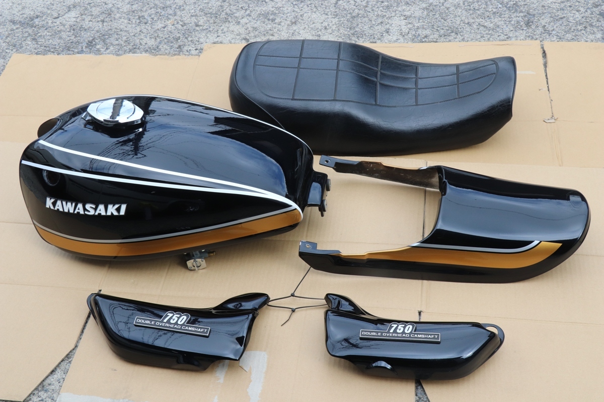 1円~ 希少 ゼファー750 ZEUS外装 ゼウス 本格 Z2 1円~ 希少 ゼファー750 ZEUS外装 ゼウス 本格 Z2