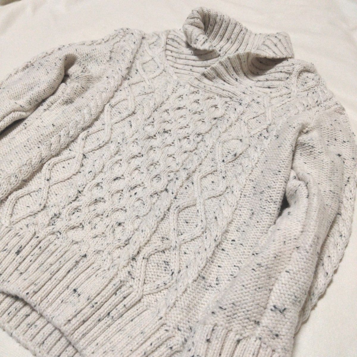 【H&M】美品 セーター 100 110 薄手 オフホワイト 白 トップス コットン 綿100