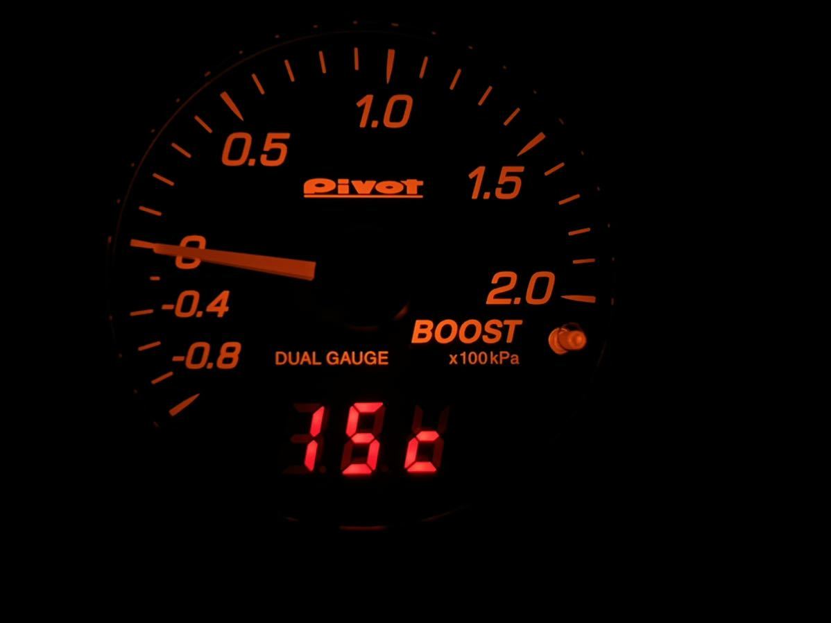 Pivot DPB-E ユーロ デュアル ゲージ pro ブーストメーター 水温計 電圧計 60パイ 作動確認済 ホワイト/レッド照明 切替 取説コピー BMW VW_画像3