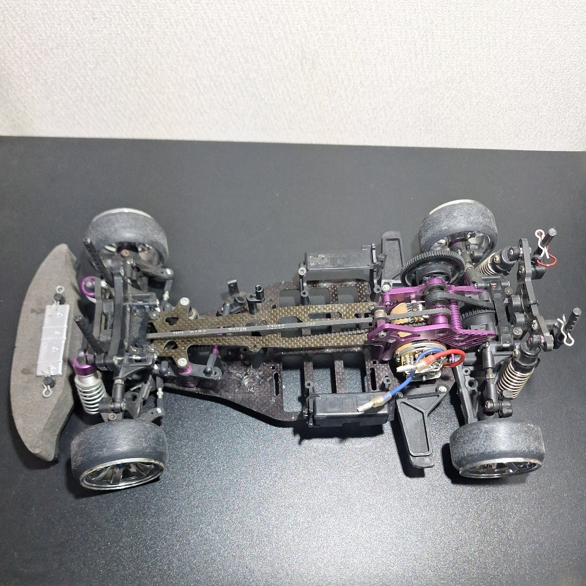 hpi racing 1/10 RS4 カーボンシャーシ　中古　ジャンク扱い、ドリフト、ラジコン_画像1