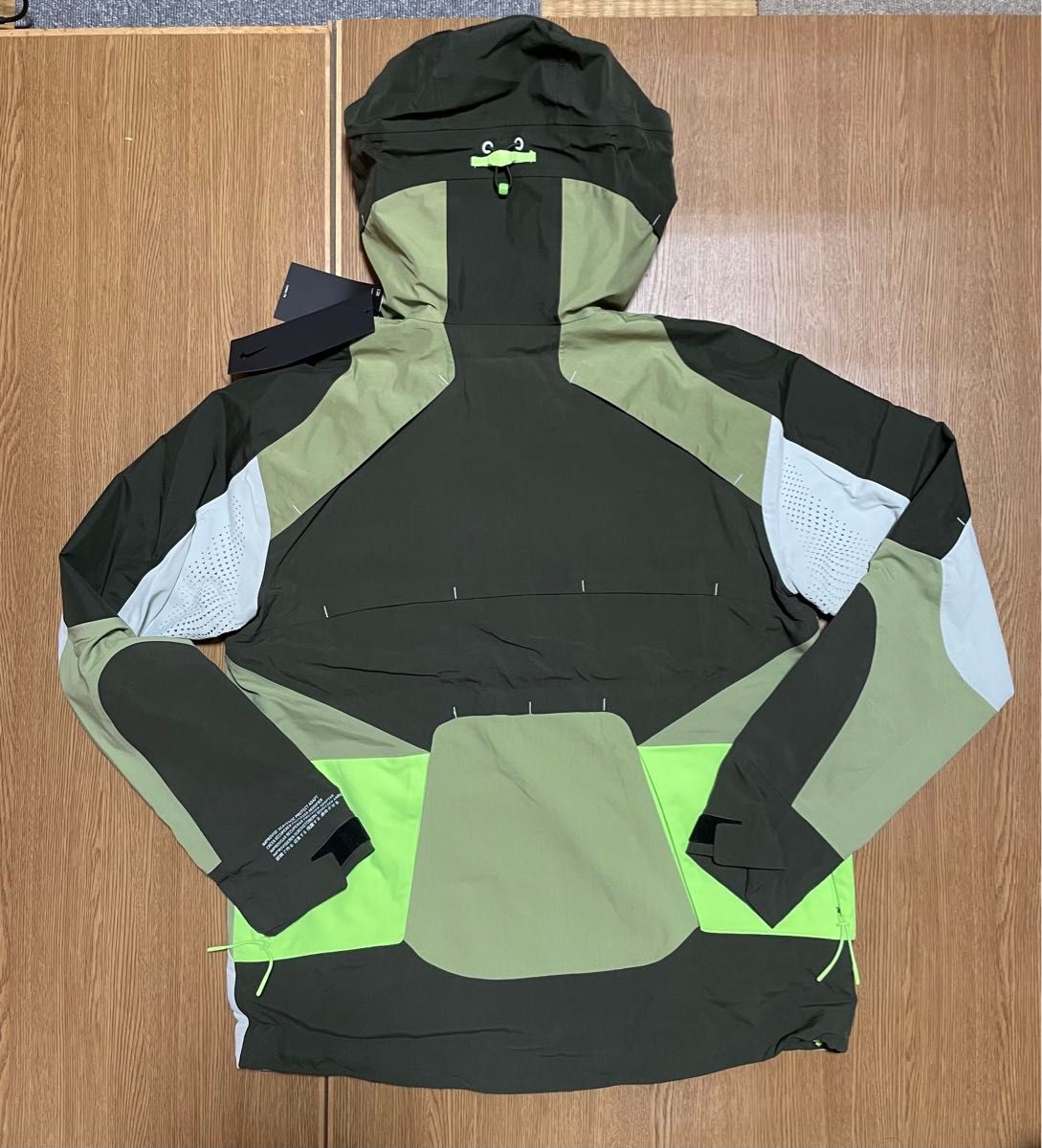 Sサイズ 新品 ナイキ ISPA GORE-TEX ジャケット Jacket GORE-TEX Sサイズ 新品 ナイキ ISPA GORE-TEX ジャケット Jacket GORE-TEX