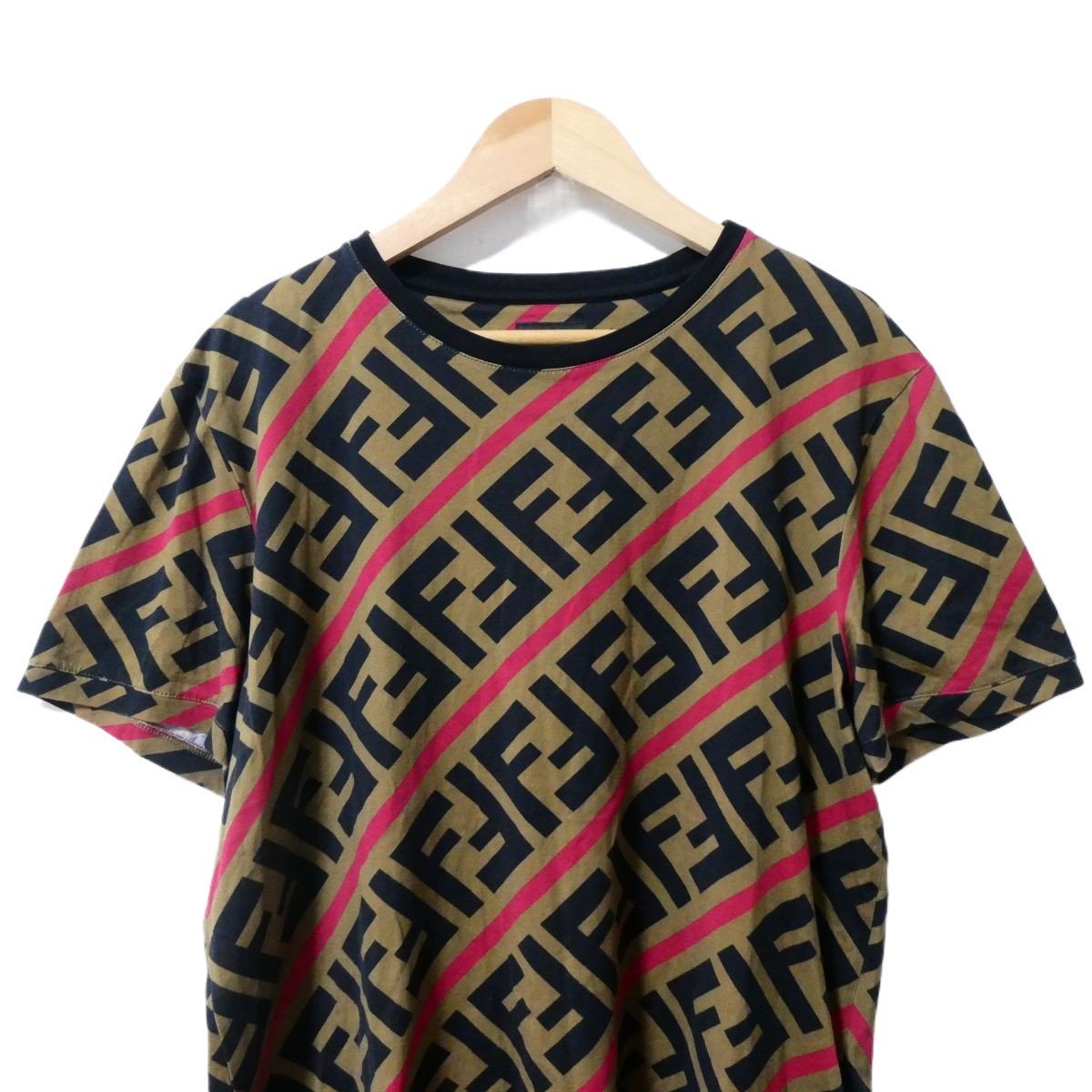 美品 FENDI フェンディ 2018年コレクション ズッカ柄 クルーネック 半袖Tシャツ カットソー FYO894A7A8 サイズM ブラウン 013_画像2