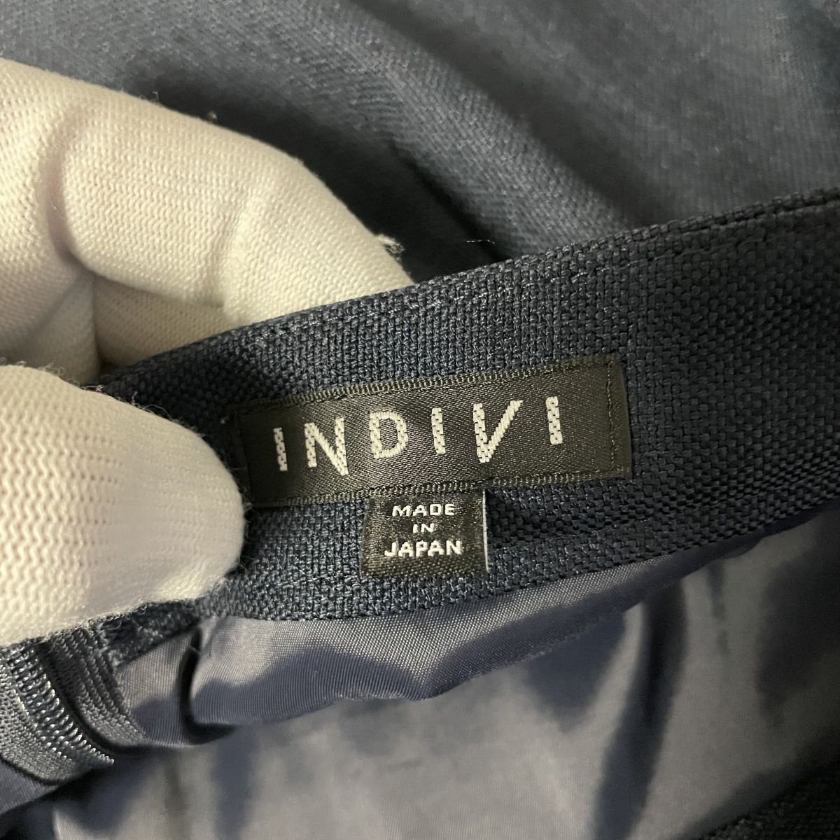  beautiful goods INDIVI Indivi single no color jacket × knee height skirt setup suit 36 navy *