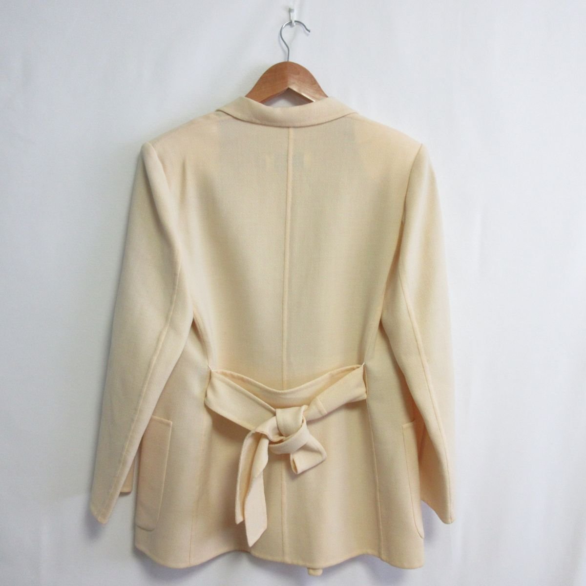  almost beautiful goods Max Mara Max Mara single ratio wing tailoring bell tedo jacket blaser 40 eggshell white *