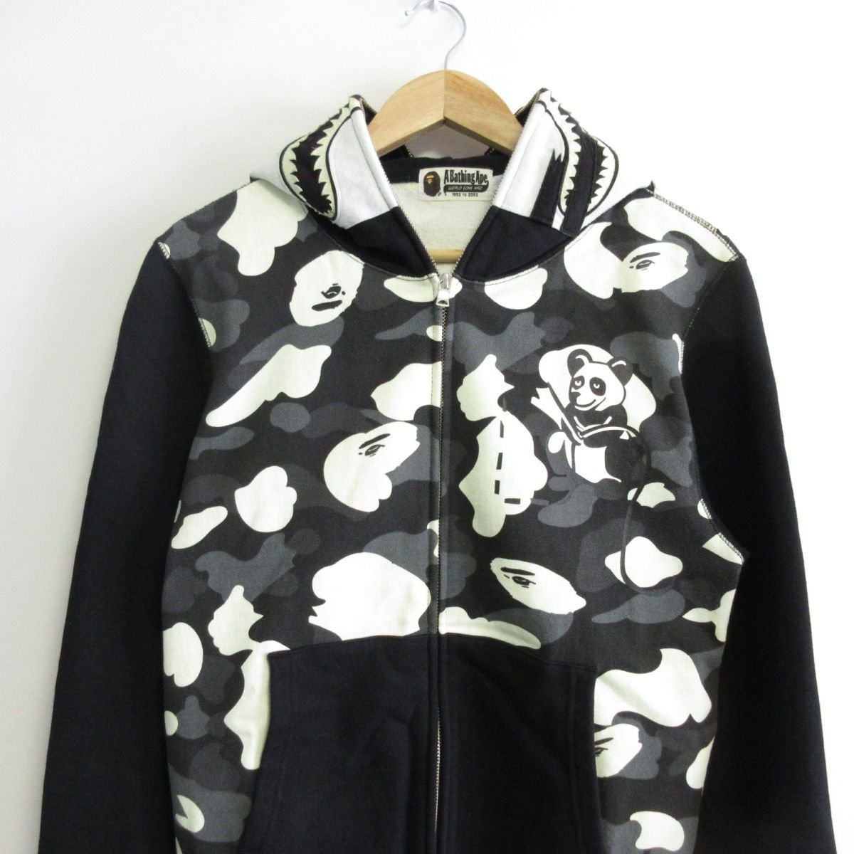 美品 A BATHING APE アベイシングエイプ panda full zip hoodie パンダ 総柄 フーディー シャークパーカー M ブラック系 ◆の画像3