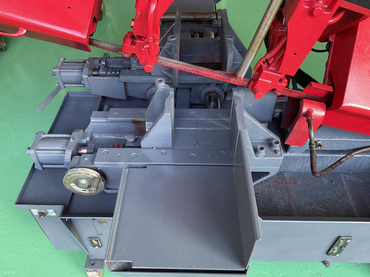 AMADA ロータリーバンドソーHA-250 No450588 200V-金屬帶鋸 AMADA ロータリーバンドソーHA-250 No450588 200V-金屬帶鋸