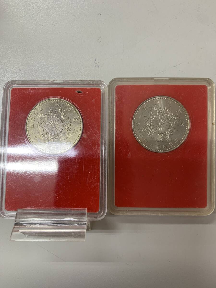 N126　1990年 平成2年 天皇陛下即位記念 500円硬貨×2 ケース付 記念硬貨 貨幣 硬貨_画像4