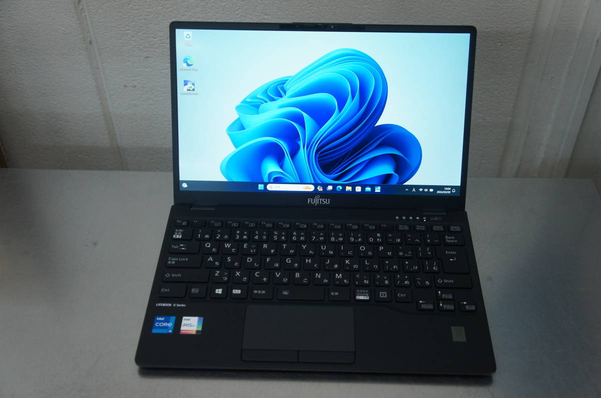 中古 富士通 LIFEBOOK U9311F FMVU34013 Core i5 1145G7 2.60 /16GB/256GB/ 13.3 1920×1080 (8)_画像2