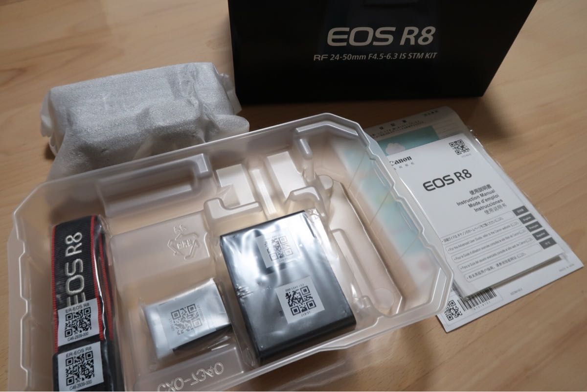 【新品・未使用】CANON／EOS R8 ボディ フルサイズミラーレスカメラ ミラーレス一眼 RFマウント 小型・軽量 キャノン