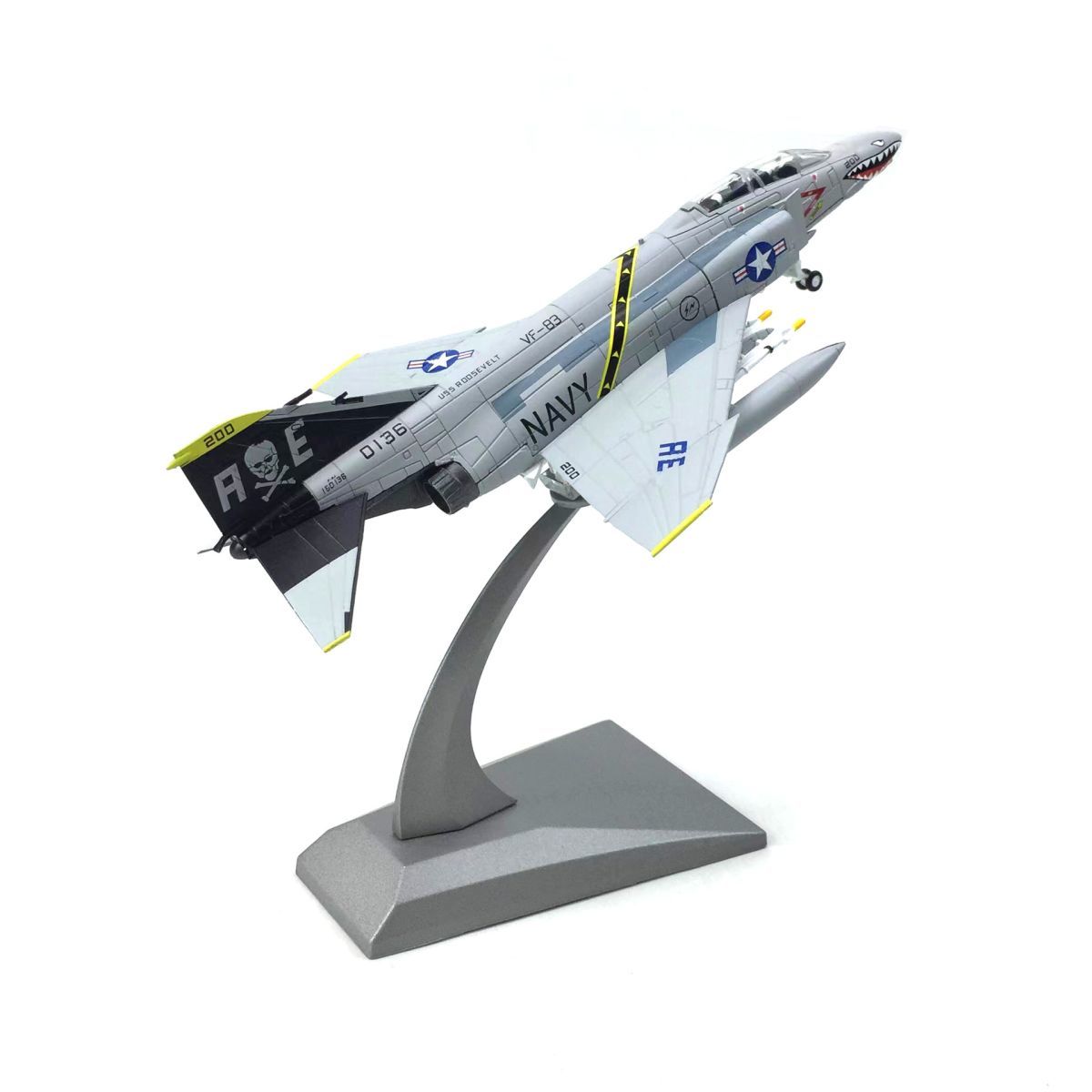【送料無料】1/100 アメリカ F-4C ファントム II ダイキャストメタル