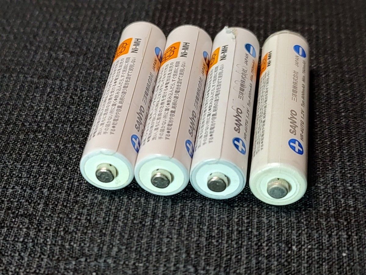 SANYO 充電器 NC-TG1 SANYO 単3形 充電式ニッケル水素電池 HR SANYO 充電器 NC-TG1 SANYO 単3形 充電式ニッケル水素電池 HR
