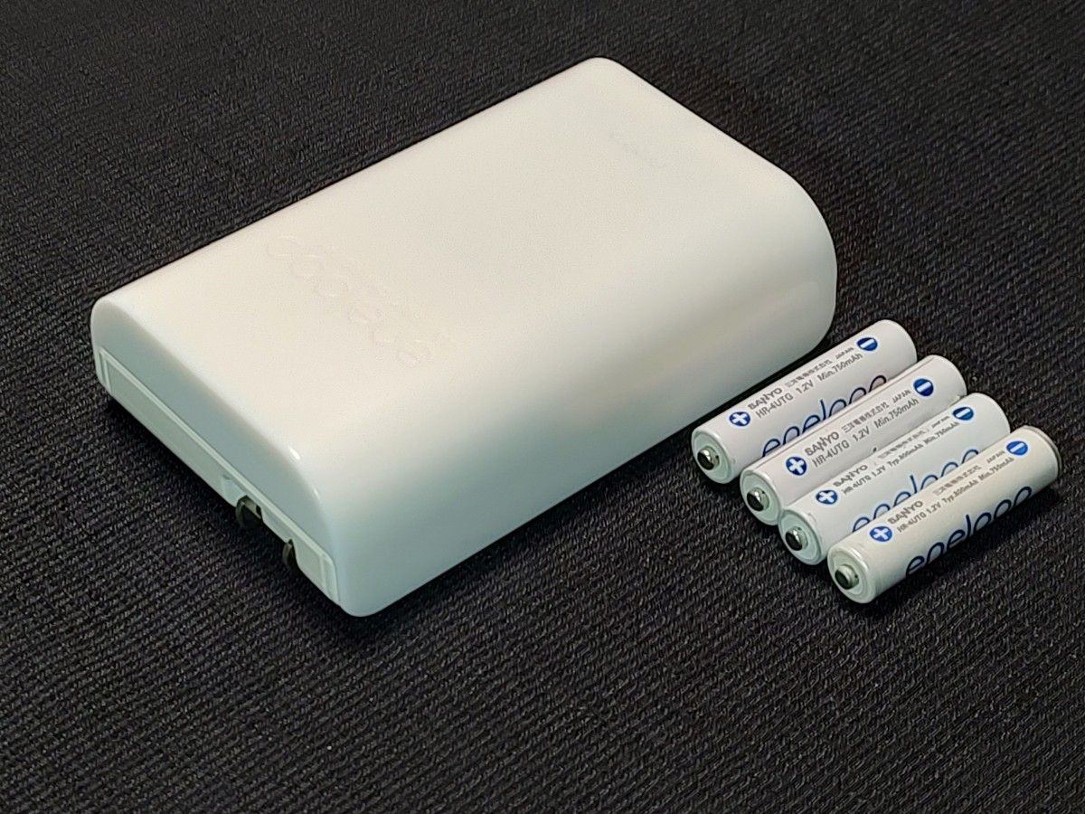SANYO 充電器 NC-TG1 SANYO 単3形 充電式ニッケル水素電池 HR SANYO 充電器 NC-TG1 SANYO 単3形 充電式ニッケル水素電池 HR