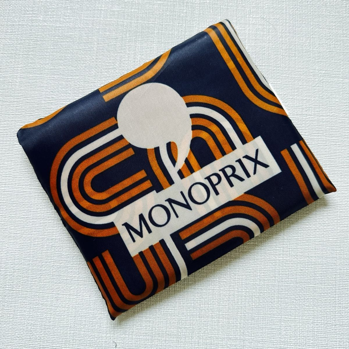 モノプリ　エコバッグ  MONOPRIX シックな幾何学模様　トートバッグ　パリ土産　フランス土産　定番　人気
