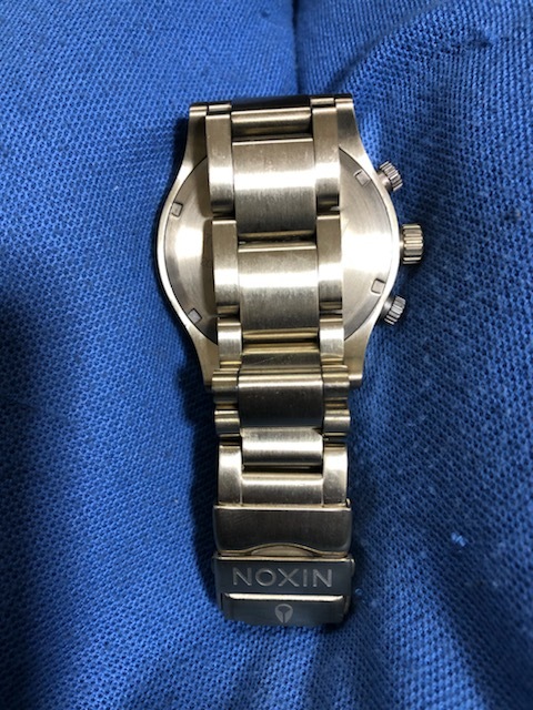 NIXON ニクソン MINIMIZE THE42-20 CHRONO GOLD クロノグラフ メンズ 腕時計 ゴールド_画像3