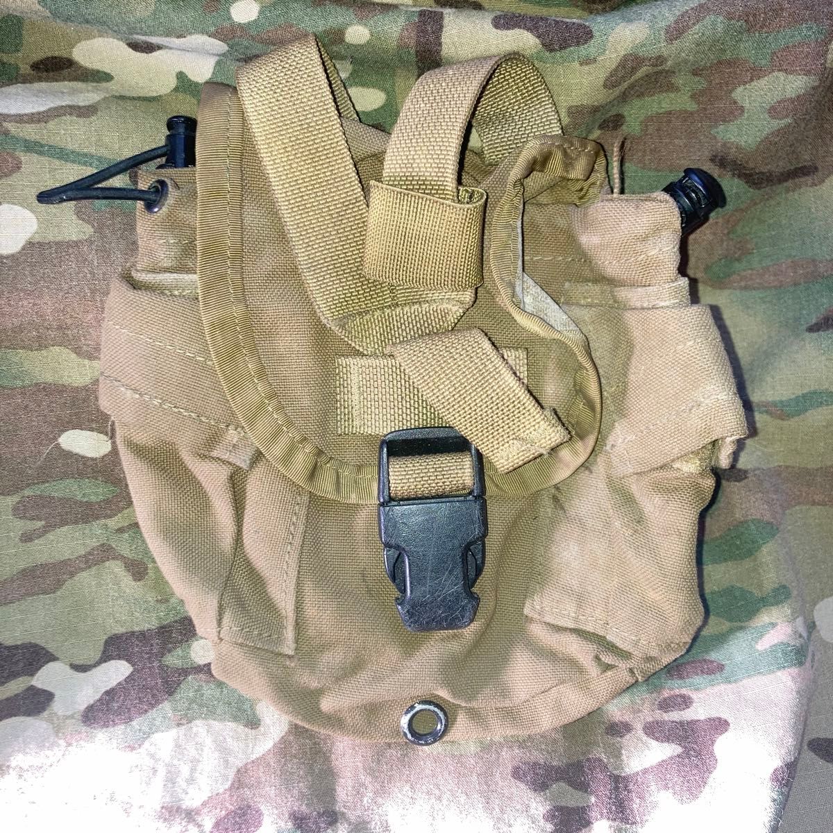 実物 ポーチ USMC キャンティーン コヨーテ 海兵隊 MOLLE アメリカ軍 米軍実物 米海兵隊