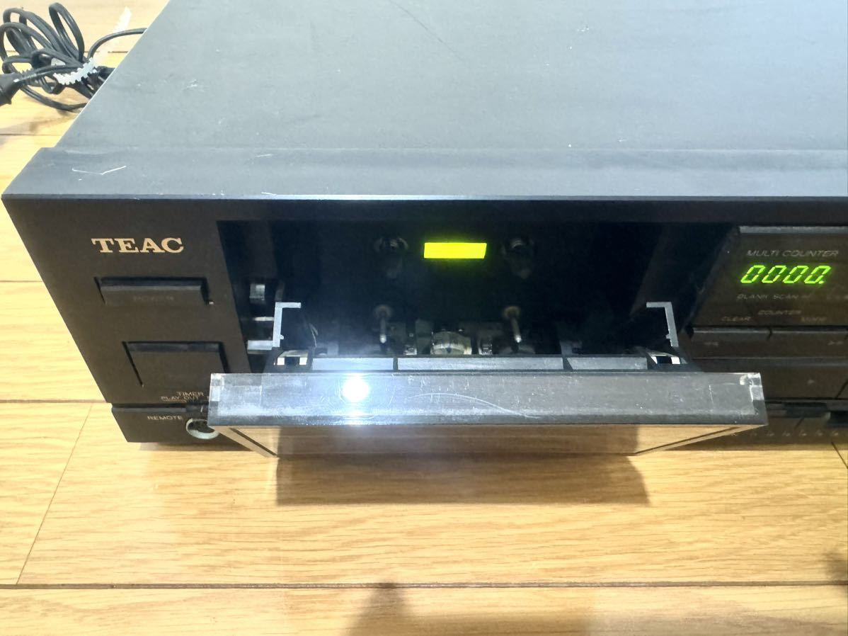 TEAC ティアック Auto Reverse Stereo Cassette Deck ステレオカセットデッキ R-888X オーディオ機器 　通電確認済み_画像3