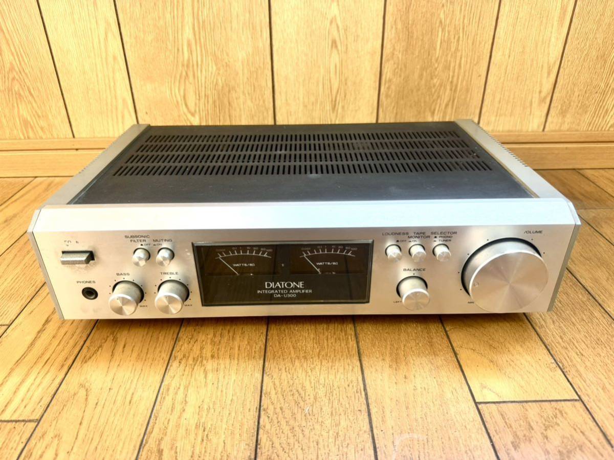 DIATONE プリメインアンプ DA-U300 ダイヤトーン Yahoo!オークション - DIATONE DA-U300 プリメインアンプ 通電