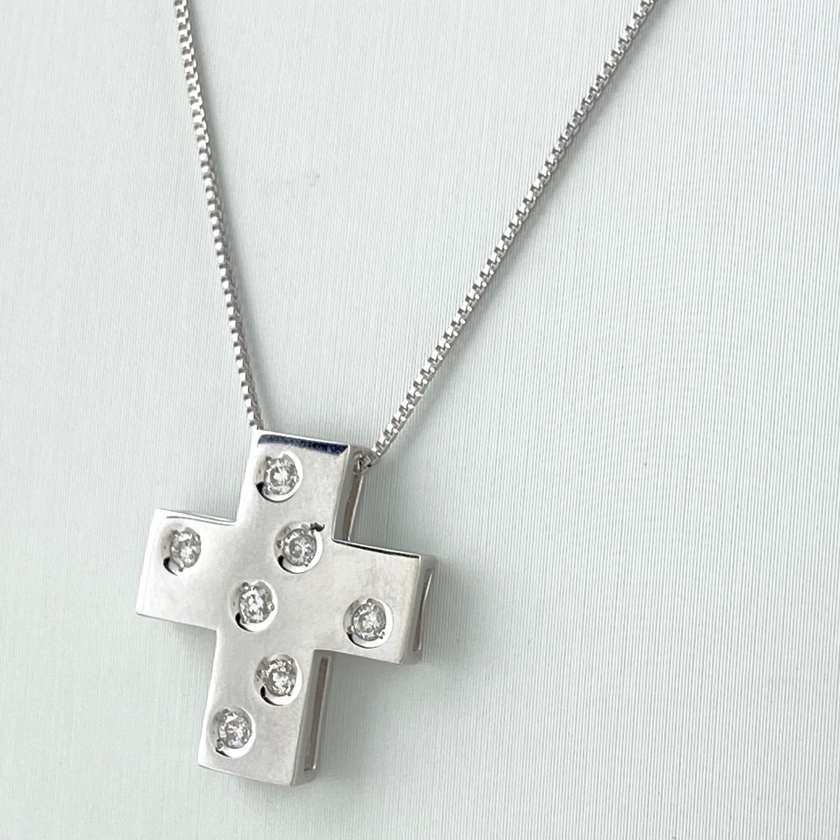 クロスモチーフ デザインネックレス WG ホワイトゴールド ペンダント メレダイヤ ネックレス K18 WG ダイヤモンド レディース 【中古】