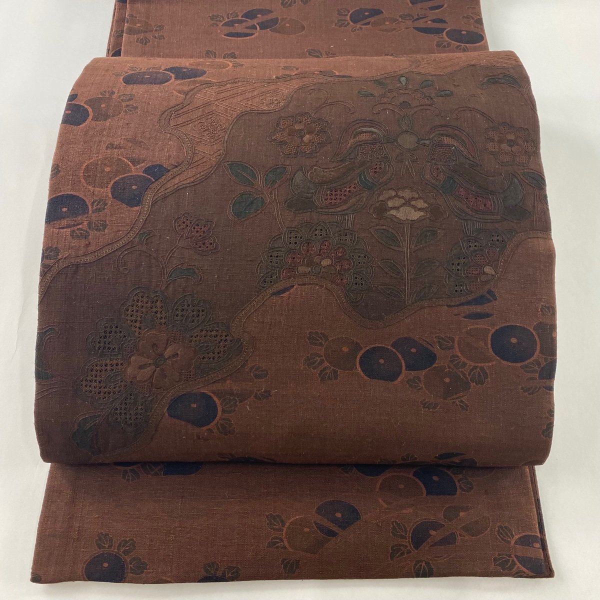 袋帯 美品 秀品 万寿菊 草花 刺繍 茶色 お太鼓柄 正絹 【中古】_バイセル 14117_1