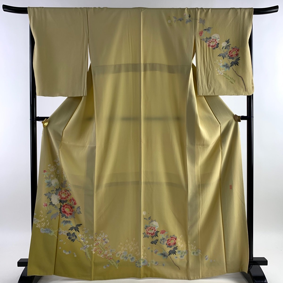 訪問着 身丈166.5cm 裄丈68cm L 袷 落款 草花 ぼかし 薄黄 正絹 逸品 【中古】