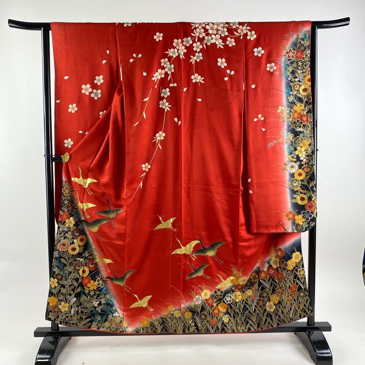 振袖 身丈159cm 裄丈64cm M 袷 やまと 鶴 菊 金銀彩 染め分け 赤 正絹 秀品 【中古】