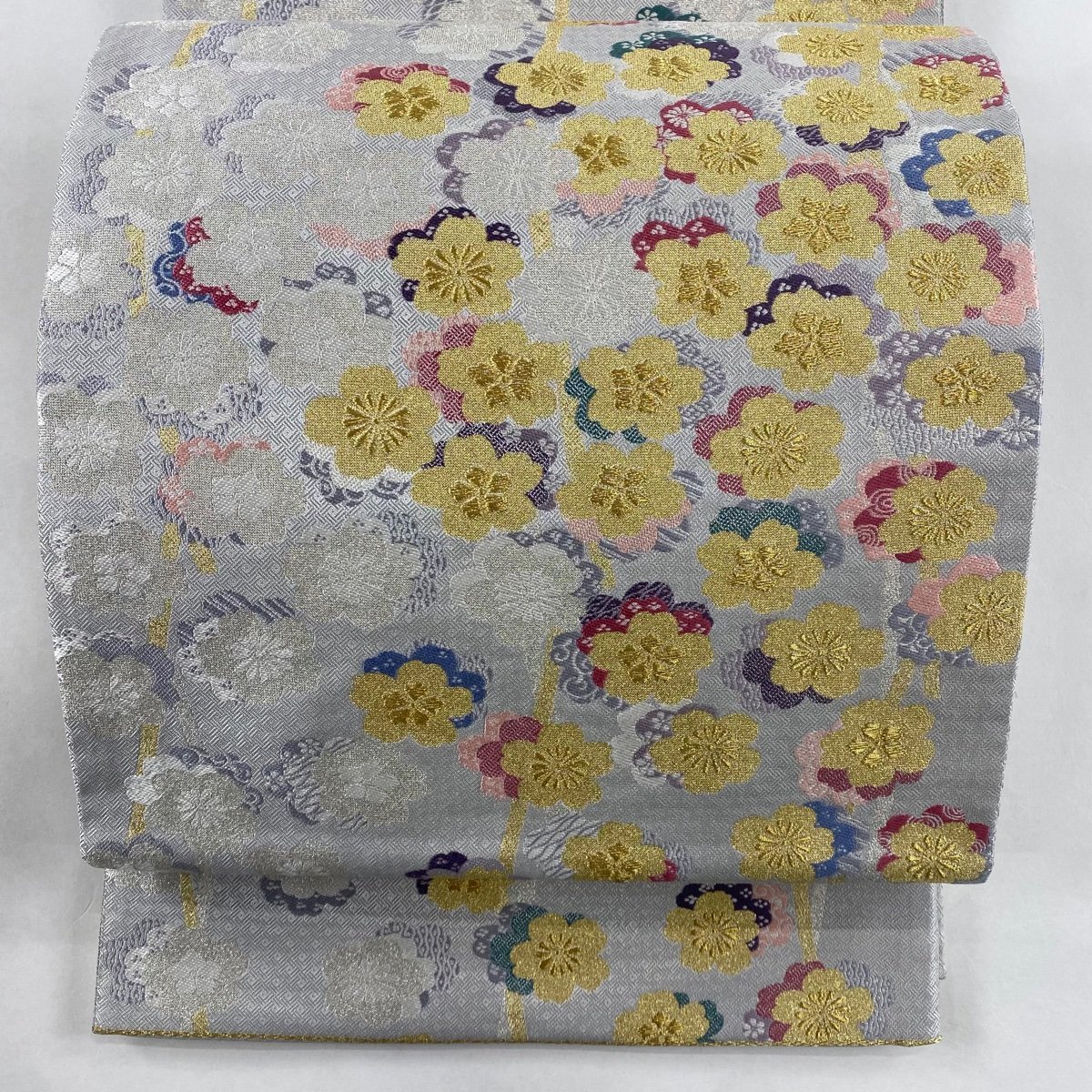 袋帯 美品 名品 桜 金糸 刺繍 灰色 六通 正絹 【中古】