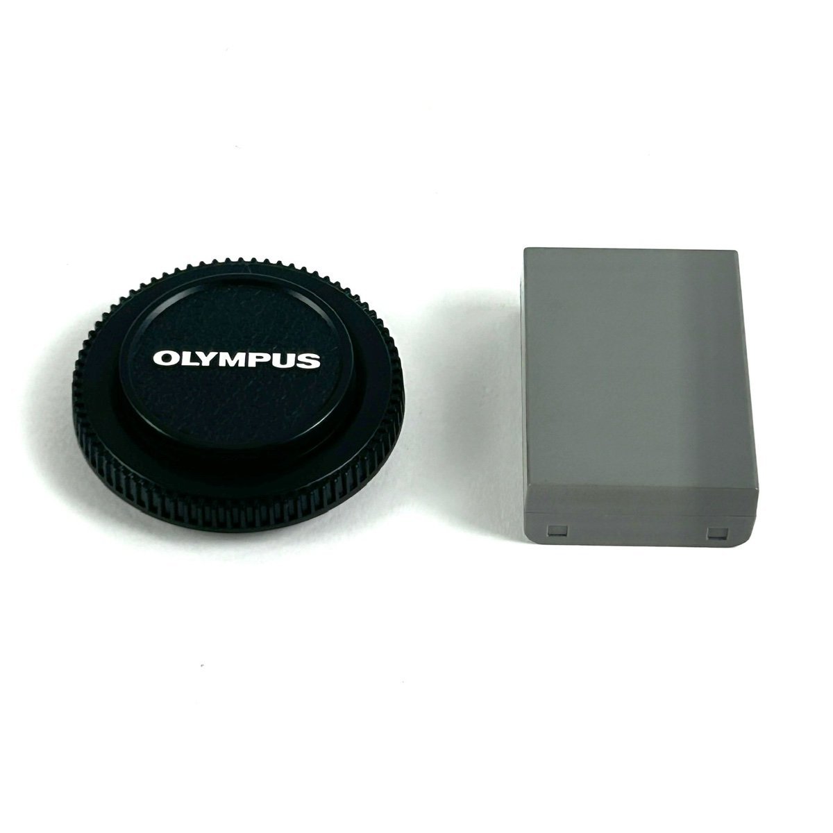 オリンパス OLYMPUS PEN-F ボディ シルバー デジタル ミラーレス 一眼カメラ 【中古】
